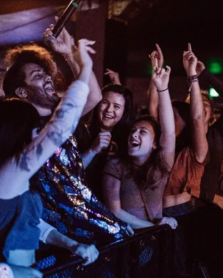 Live concert by Julia Cumming